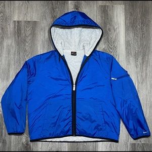 Vintage Nike zip up jacket with quilted inside Size medium